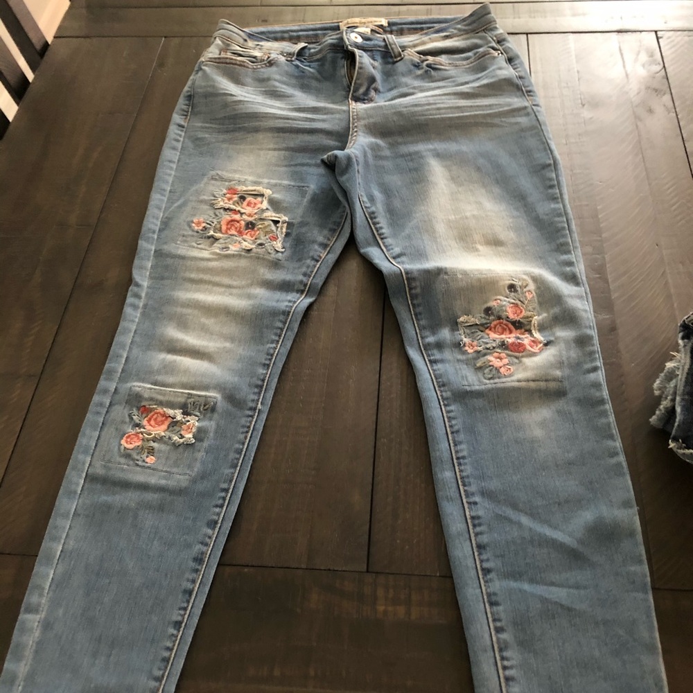 Size13 American Rag Jeans worn once